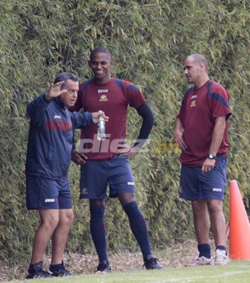 Las fotos inéditas de Georgie Welcome: El agarrón con 'Muma', su gol en el Azteca y el día que fue militar