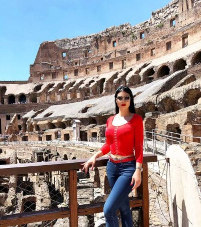 ¡Diosa azteca! Hermana de Carlos Salcedo oficializa noviazgo con jugador de Liga MX