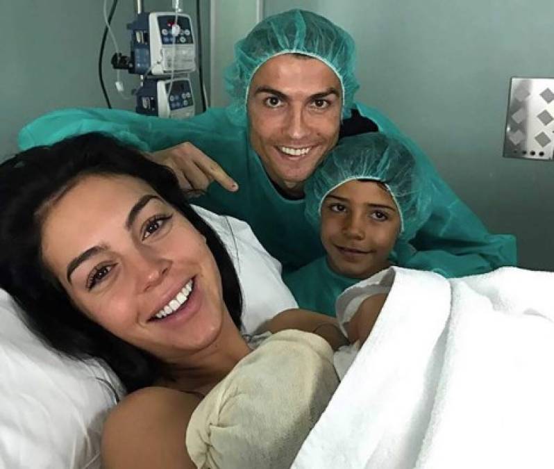 La extraña paternidad de Cristiano Ronaldo y por qué decidió utilizar vientres de alquiler