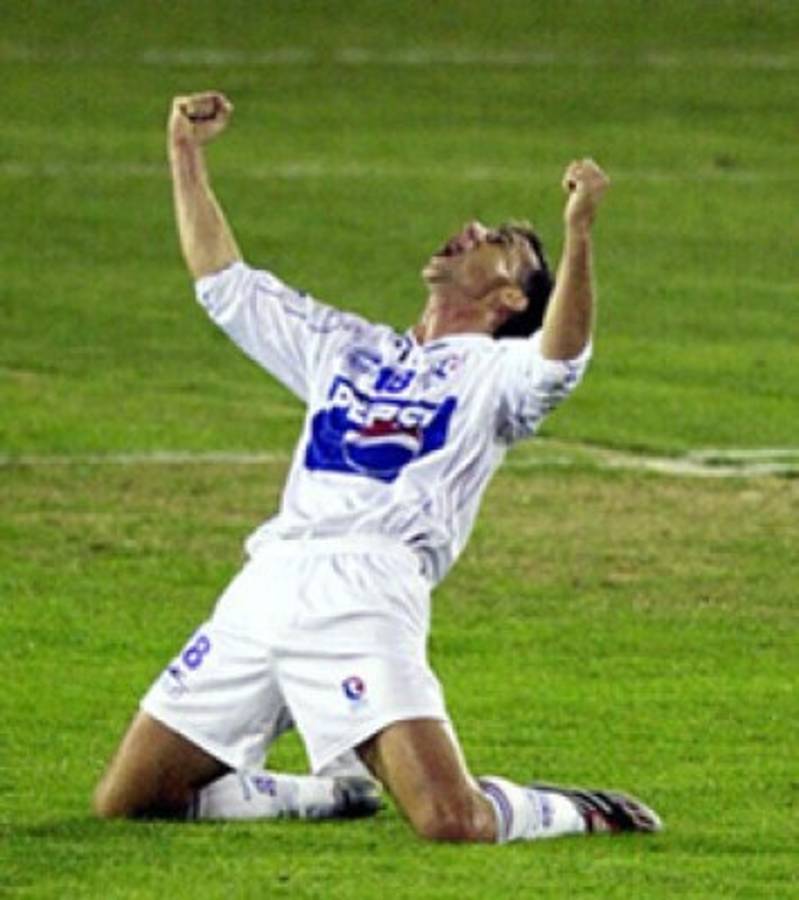 El equipo histórico de todos los tiempos del Olimpia con sus estrellas más sobresalientes