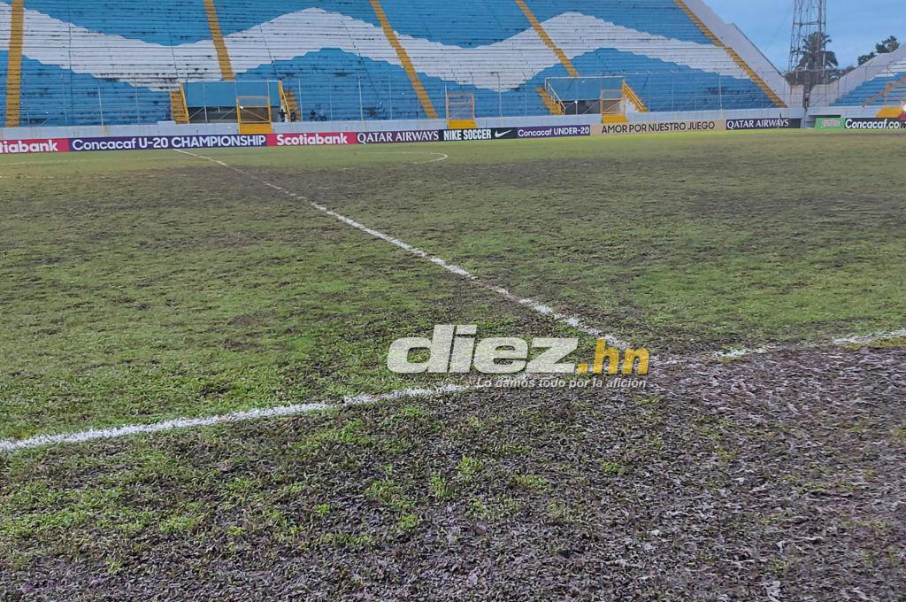 ¡Un completo potrero! Así de destrozado luce el estadio Morazán donde se está disputando el Premundial Sub-20 de Concacaf ¿Y el Nacional?