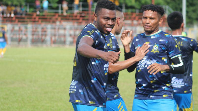 Siete nuevos legionarios hondureños: Chirinos se va a Costa Rica, joyita firma por el Mallorca de España y Elis se queda en Francia