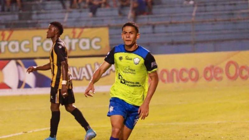 Los 15 jugadores que darán de qué hablar en el mercado de fichajes 2024... ¿A quiénes ficharán Motagua y Olimpia?