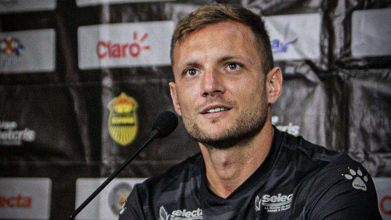 Mercado de fichajes: Firmado el primer bombazo, barrida en Real España, Olimpia tendrá bajas y Marathón ya tendría DT