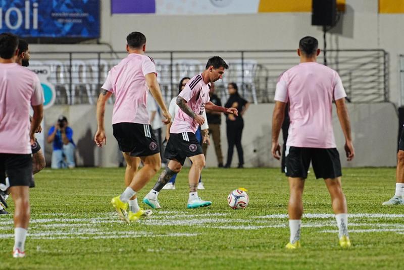 Messi conquista la ciudad de Bad Bunny en Puerto Rico: esta es la locura que ha desatado el '10' de Inter Miami en la isla