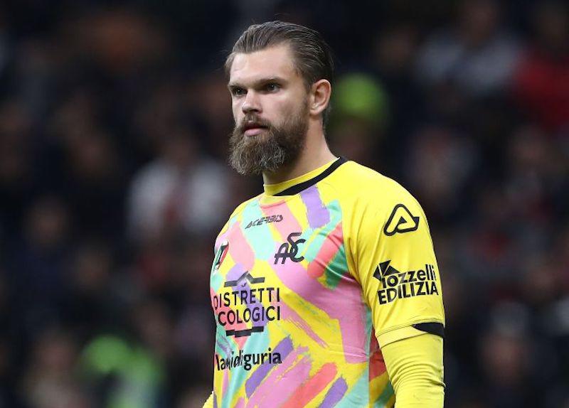 No apto para sensibles: La terrible lesión de tobillo que sufrió jugador de Polonia que se perderá el Mundial de Qatar