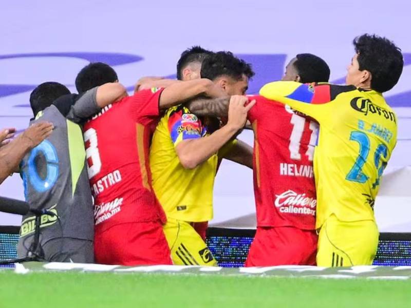 Los futbolistas de América y Toluca protagonizaron una pelea en el Clausura 2026 de la Liga MX.