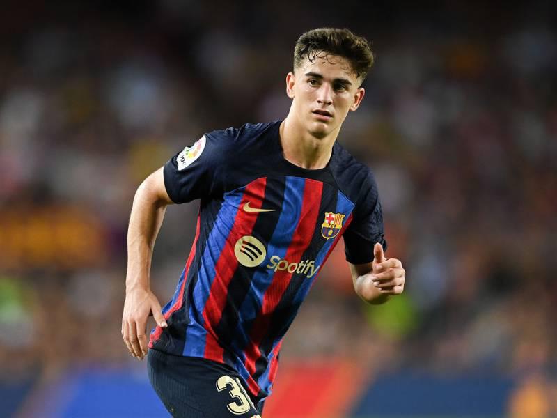 ¿A escondidas? La Princesa Leonor se escapa de la Casa Real para tener un encuentro con Gavi