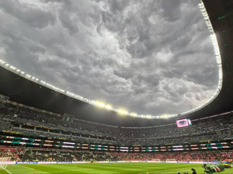 México choca contra Ecuador por los 16avos en el Estadio Azteca en un duelo que promete muchas emociones.