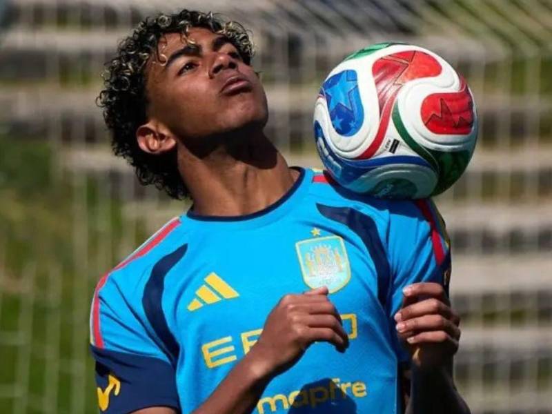 Lamine Yamal se sigue recuperando de una lesión y es duda para el debut de España en la Copa del Mundo.