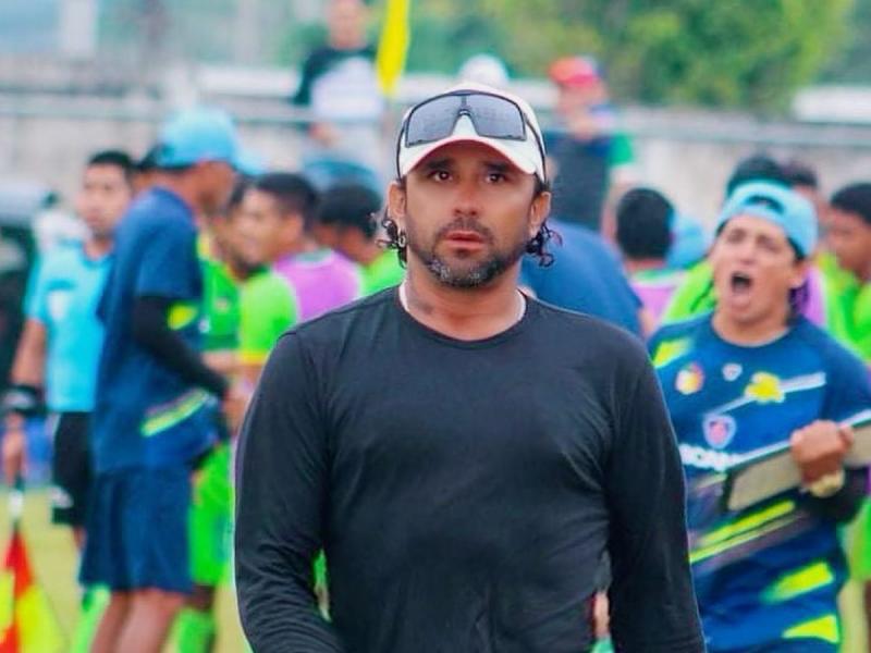 Asesinan a balazos a técnico en Guatemala: Tres hombres vestidos de policías lo sacan del hotel y lo ejecutan