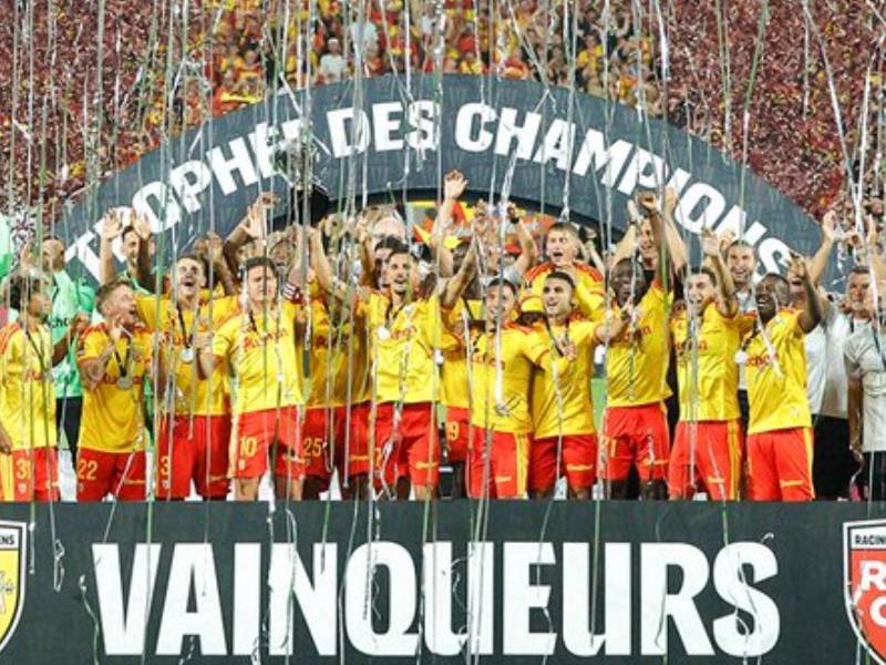 PSG pierde el primer título de la temporada ante Lens: Luis Enrique no salió contento