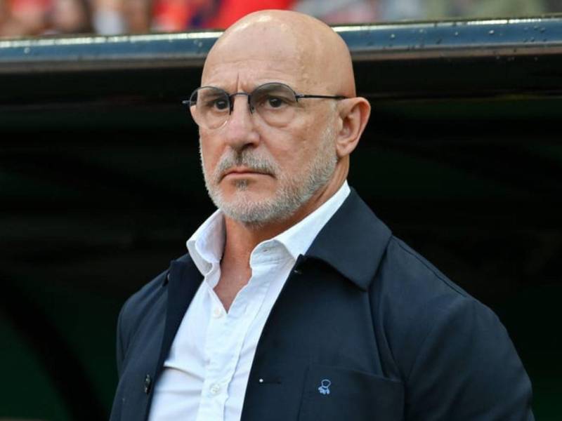 Luis de la Fuente confirmó que uno sus futbolistas podría tener una fractura clavícula luego del partido contra Uruguay.
