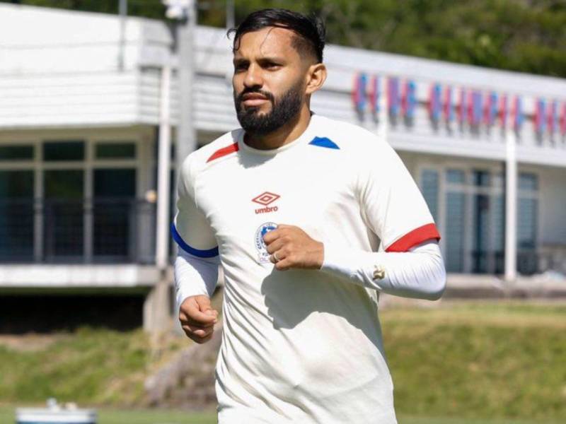 Jorge Álvarez regresa hoy con Olimpia en el clásico ante Saprissa.
