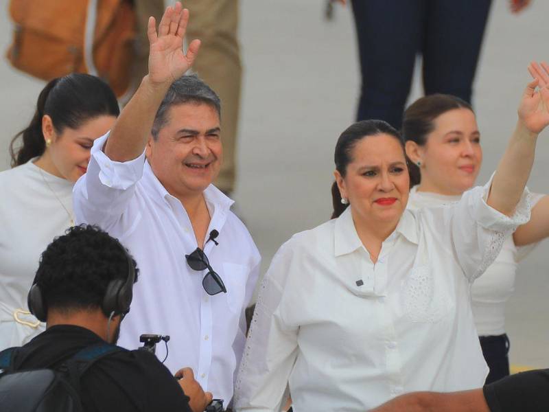 Juan Orlando Hernández regresó a Honduras ocho meses después de que recibiera un indulto de Donald Trump.