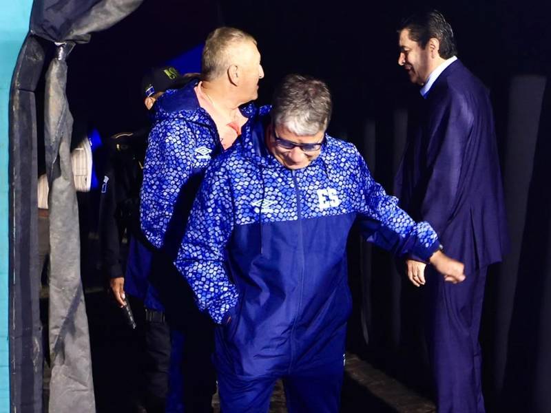 El entrenador de El Salvador, el colombiano, Hernán El Bolillo Gómez, sintió vergüenza tras la paliza recibida.