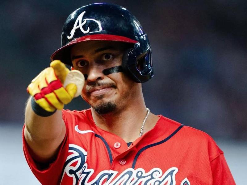 El pelotero hondureño Mauricio Dubón conectó un espectacular cuadrangular con los Bravos de Atlanta en el triunfo sobre los Azulejos de Toronto.