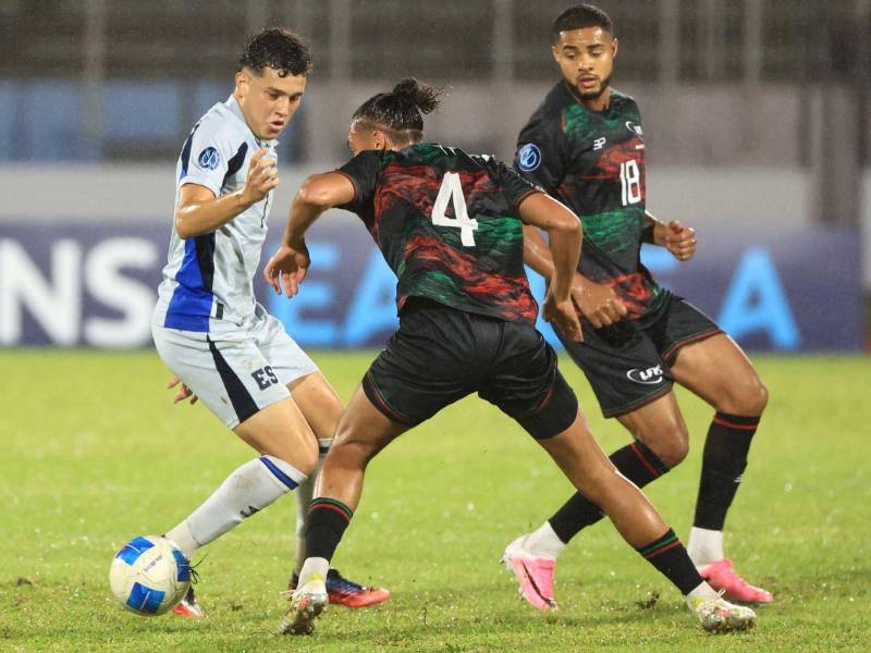 Martinica desciende a El Salvador a la Liga B y deja con chances a Honduras