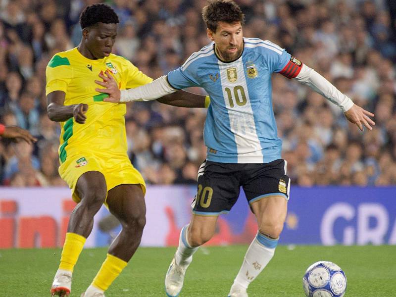 Leo Messi se despide esta noche de la selección argentina en el partido amistoso contra Benín.