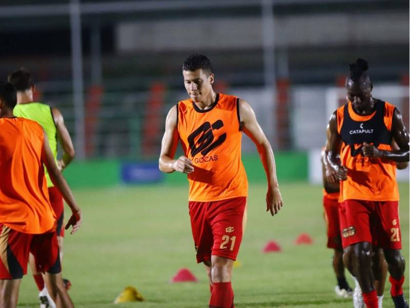 Juan Manuel Capeluto fichó por el Choloma de la Liga Nacional.
