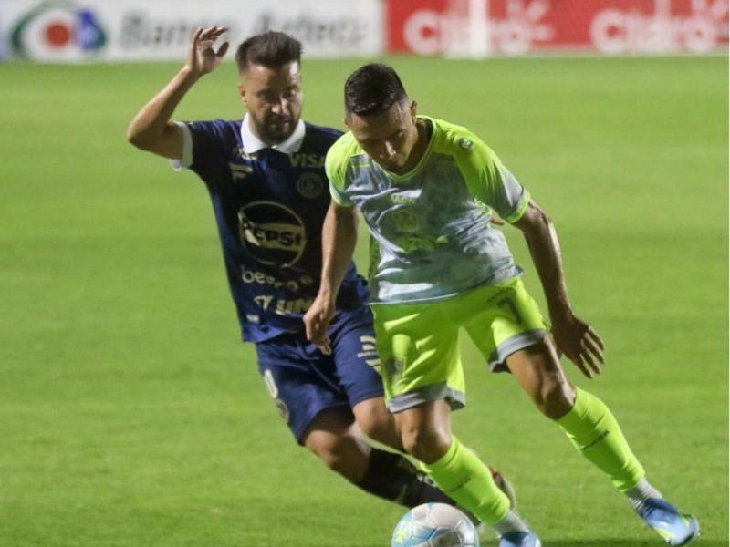 ¡Fiesta azul! Motagua remonta al Olancho y celebra su aniversario con triunfo