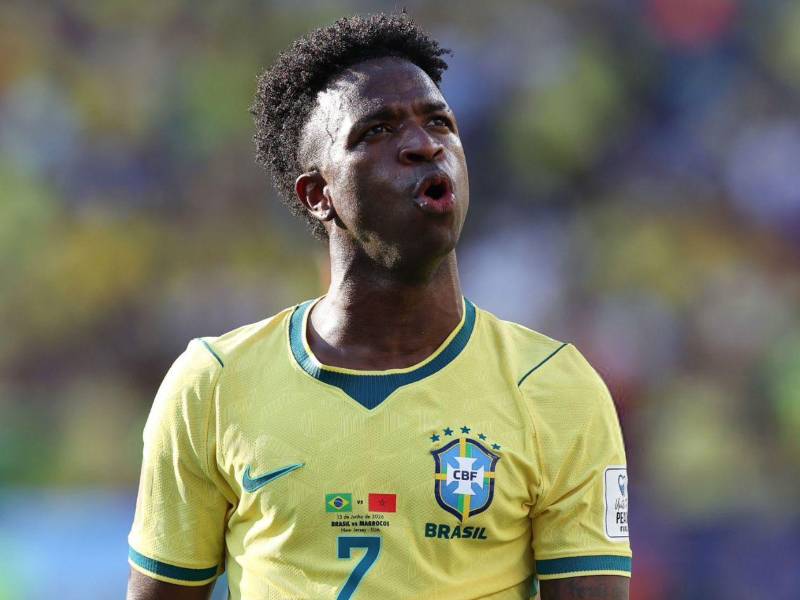 Vinicius anotó el empate a los 32 minutos del primer tiempo luego de una jugada individual que cerró con un derechazo.