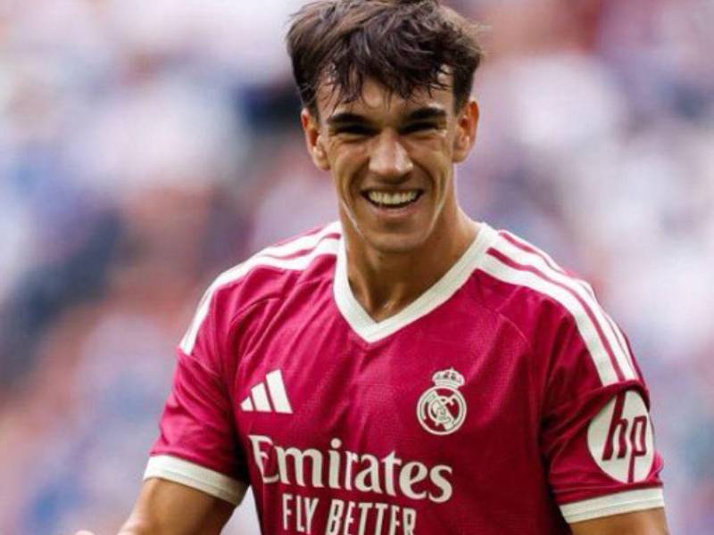 Carlos Espí, delantero del Real Madrid que destaca Mourinho