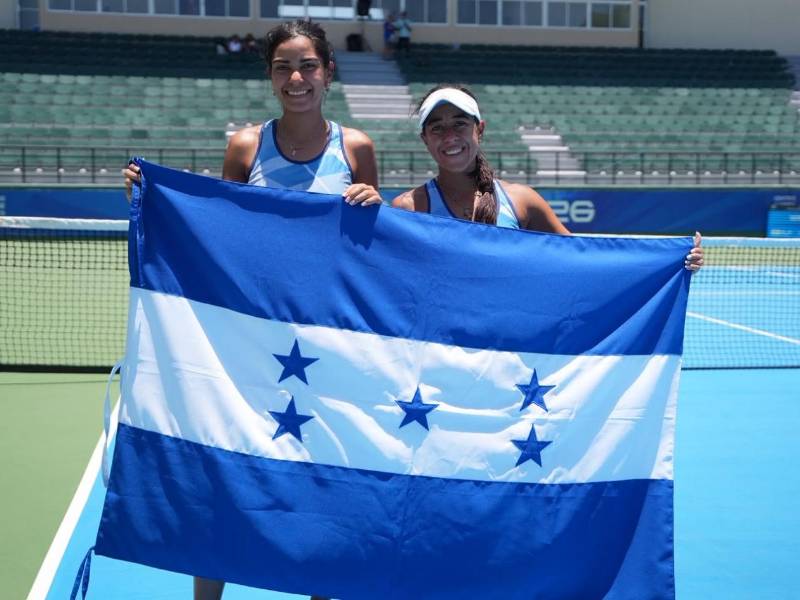 Natalie Espinal y Alejandra Obando conquistaron la medalla de plata en los JCC 2026.