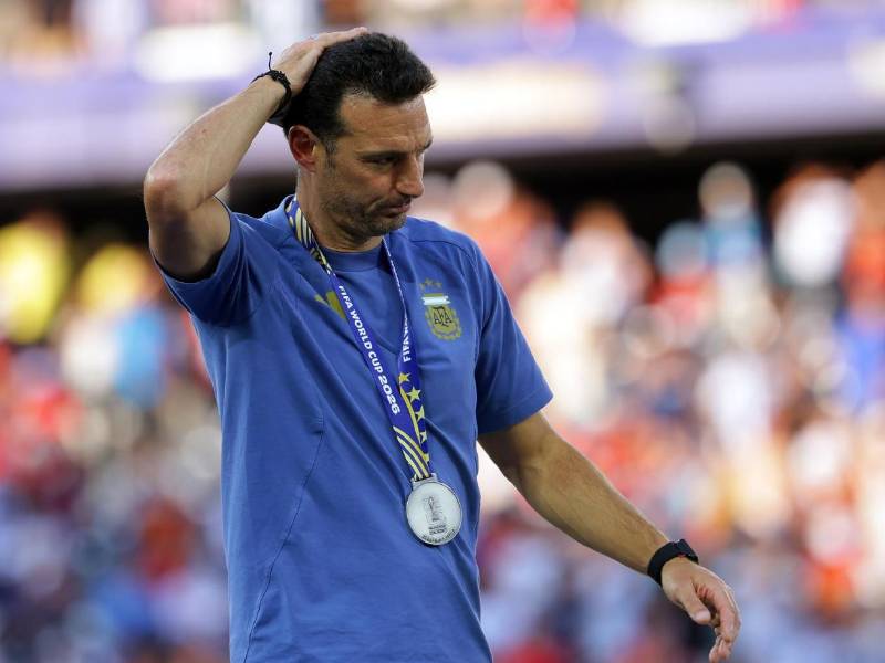 El técnico de Argentina dejó en el aire su futuro en el banquillo de la Selección de Argentina.