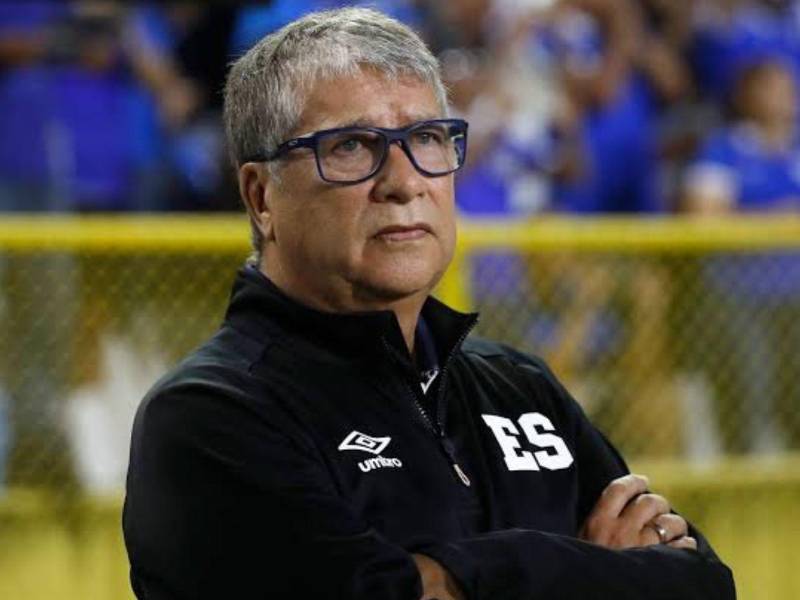 Hernán Dario Gómez confesó que tiene intenciones de seguir dirigiendo a la selección de El Salvador.