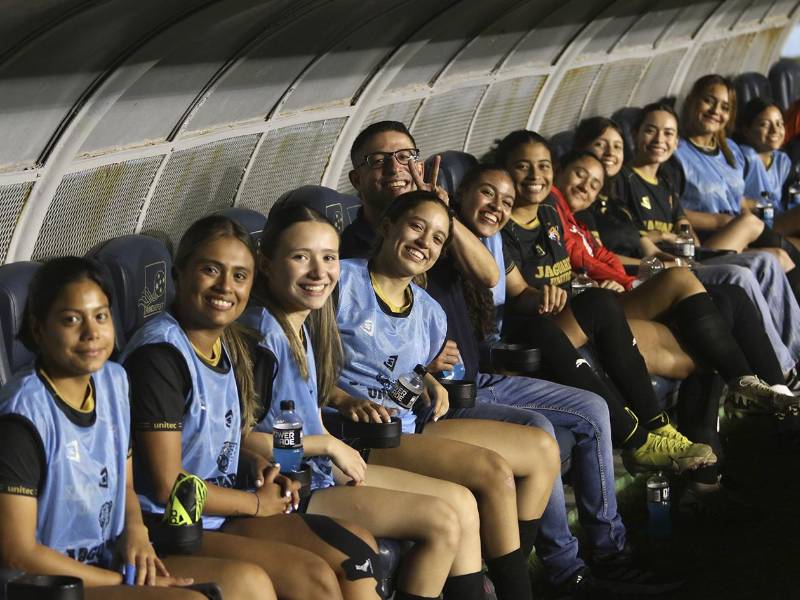 La Copa UNITEC 2026 reúne a estudiantes atletas de diversas universidades del país en una competencia que promueve la integración y la sana convivencia.