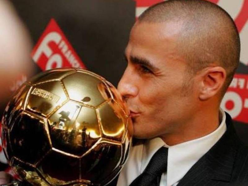 Fabio Cannavaro, ganador del prestigioso premio en 2006, aseguró que el joven defensor español Pau Cubarsí debe ser galardonado