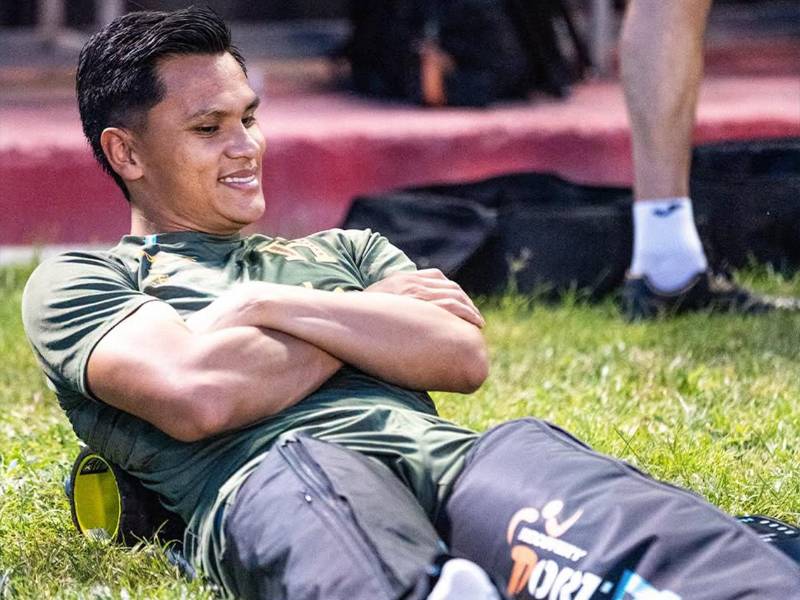 El defensor de la Selección de Honduras, Denil Maldonado, en plena recuperación y confirma que no llegaría para el comprimiso del viernes frente a Jamaica.