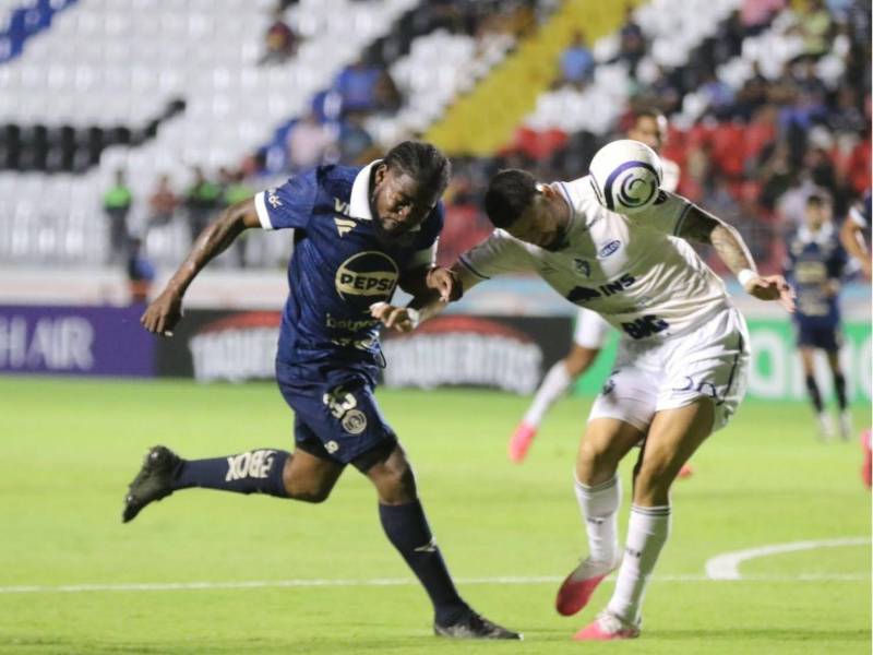 Cartaginés le saca empate al Motagua y le complica el pase a cuartos de final
