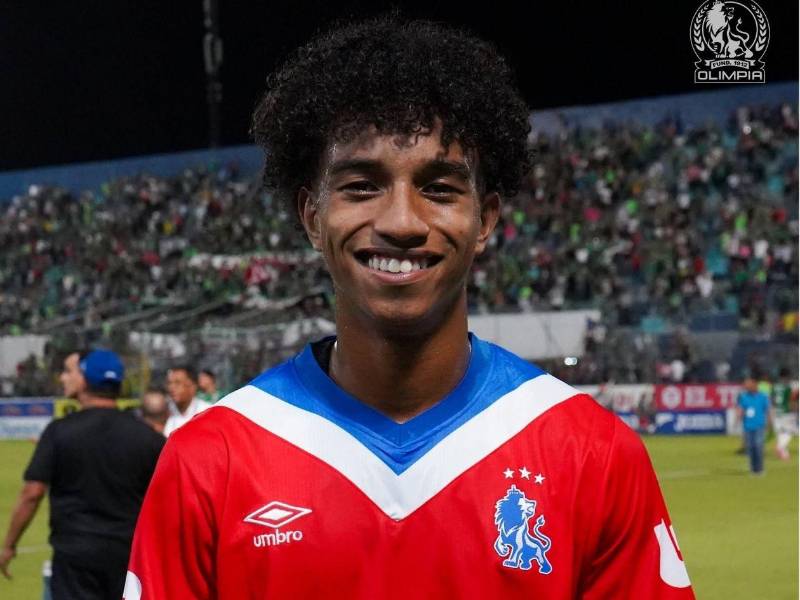 Bryan Saenz disputó tres partidos en la Liga Nacional de Honduras.