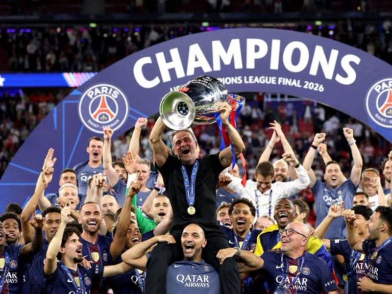 Luis Enrique renueva con el PSG hasta 2030