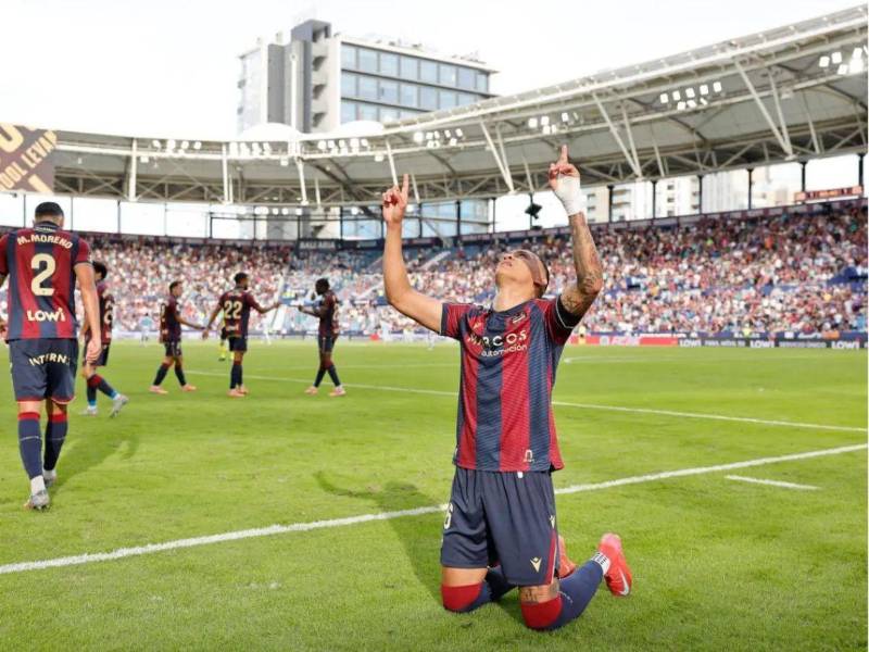 El volante hondureño finaliza la temporada con el Levante de La Liga de España.