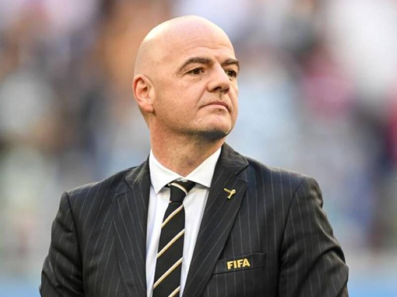 Gianni Infantino es el presidente de la FIFA, pero la polémica lo tiene en el ojo del huracán.