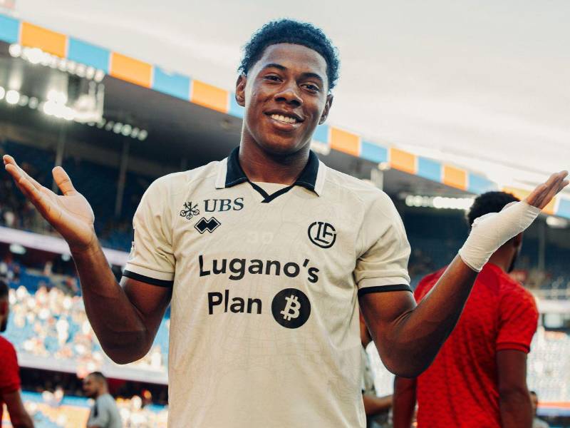 Dereck Moncada fue titular en la victoria del Lugano en campo del Basilea por la séptima jornada del torneo.