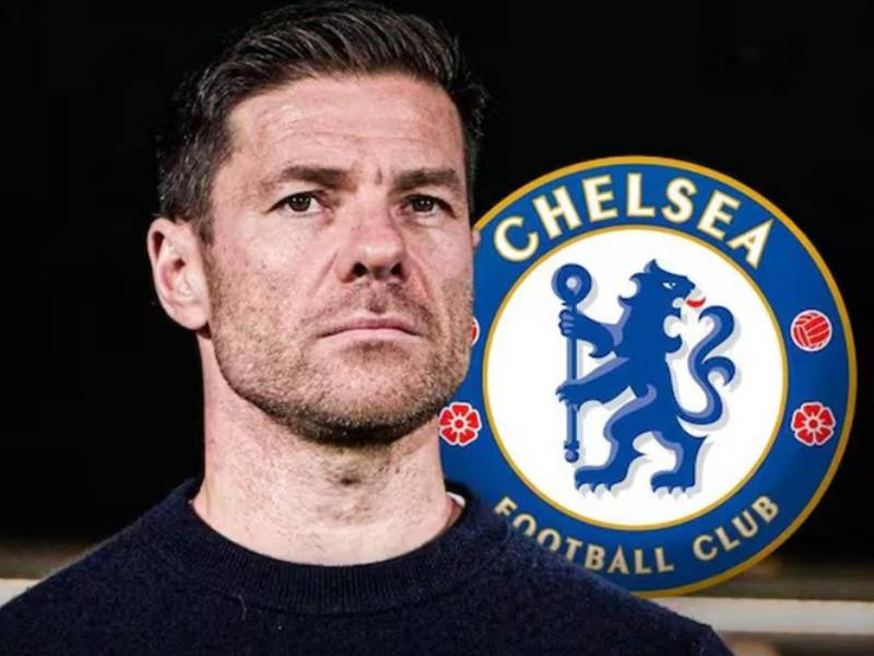 Xabi Alonso tendrá su primera experiencia como DT en la Premier League luego de tomar las riendas de los 'Blues' y va por el fichaje de un futbolista con el que compartió en el Real Madrid.