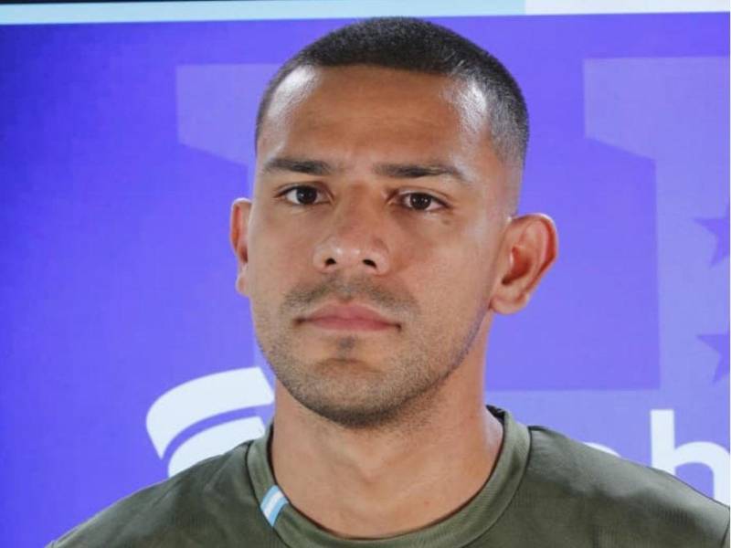 El volante de la Bicolor Hondureña atendió la conferencia de prensa previo al antepenúltimo entreno de la H.
