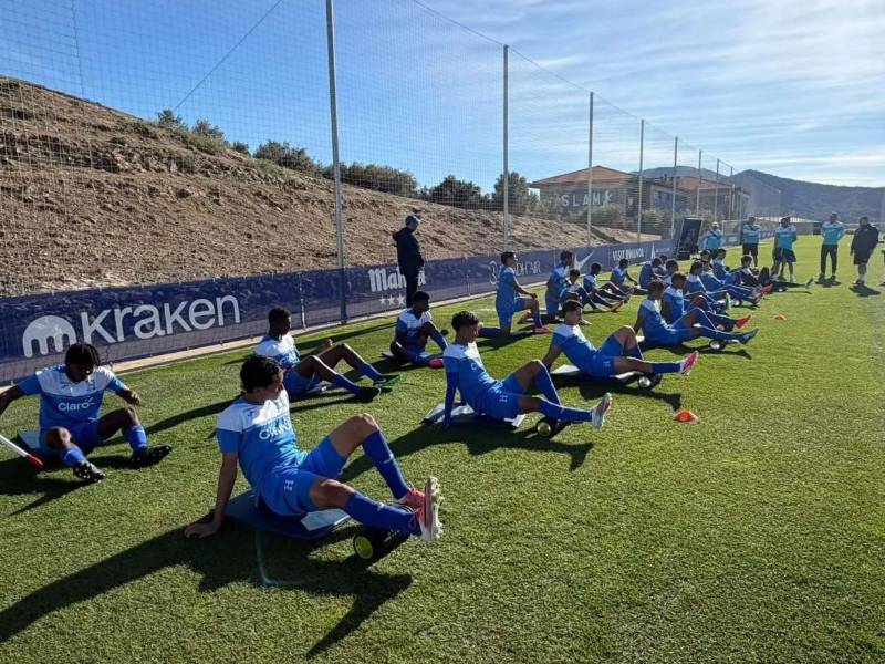 La Selección Sub-17 de Honduras entrenando en España como preparación previo al Mundial.