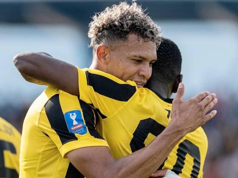 Comienza a facturar: así fue el primer gran aporte de Kervin Arriaga en el AEK