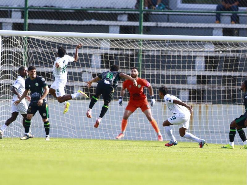 Platense vs Juticalpa EN VIVO: Salvadón de Facussé tras disparo de Pin Gutiérrez