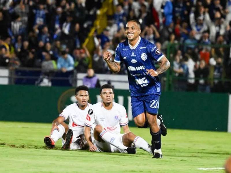 ¡Olimpia sale herido! El león cae ante Cartaginés, pero la serie sigue abierta