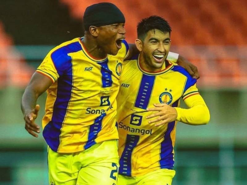 Jonathan Rubio y Deiby Flores fueron titulares en la remotanda del Petro de Luanda para clasificar a la fase de grupos de la Champions Legue africana.