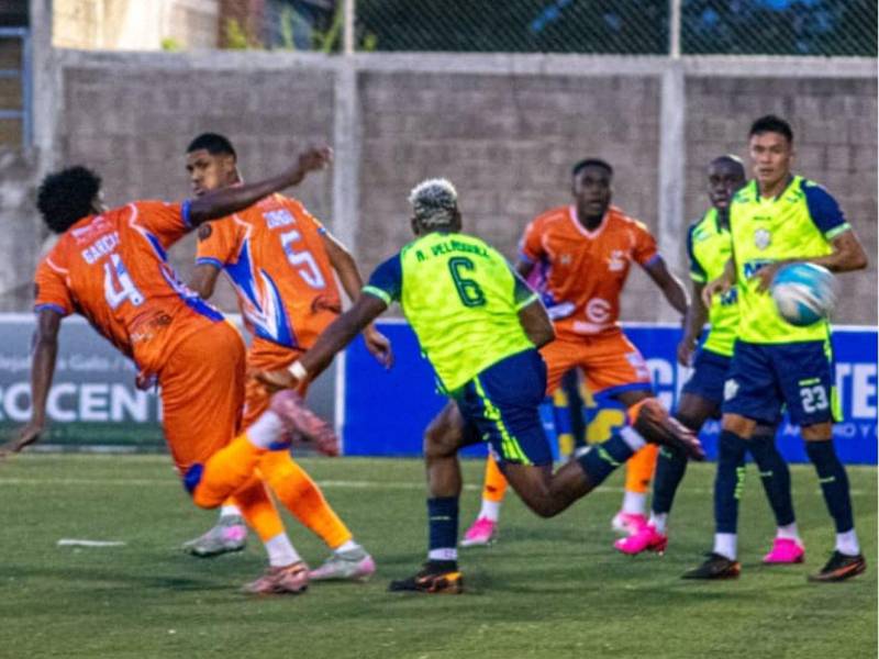 Lobos UPNFM y Olancho empataron 1-1 en la jornada dos del torneo Apertura.