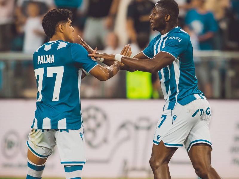 El Lech Poznán de Luis Palma está a un paso de clasificar a los play-offs de la Europa League.