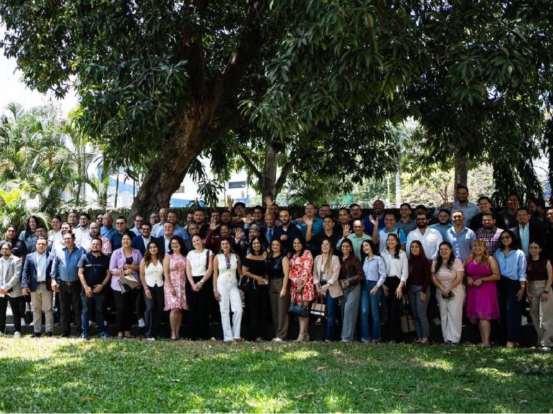 Los periodistas guardaron esta postal luego del taller internacional. Foto: Mauricio Ayala