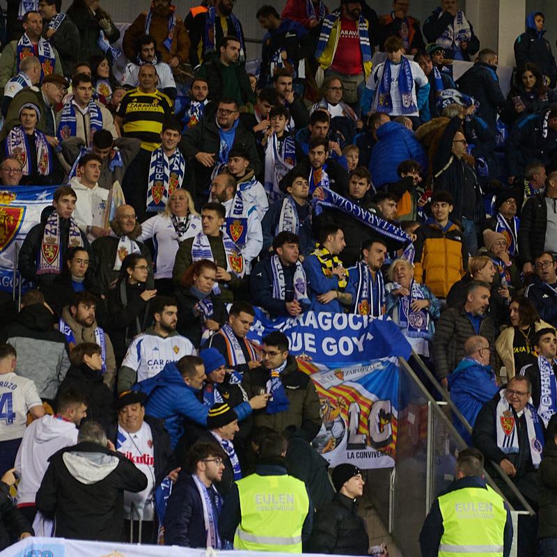 Lo que dice la afición de España sobre el debut de Kervin Arriaga con el Zaragoza; se rinden ante el hondureño: “es top”